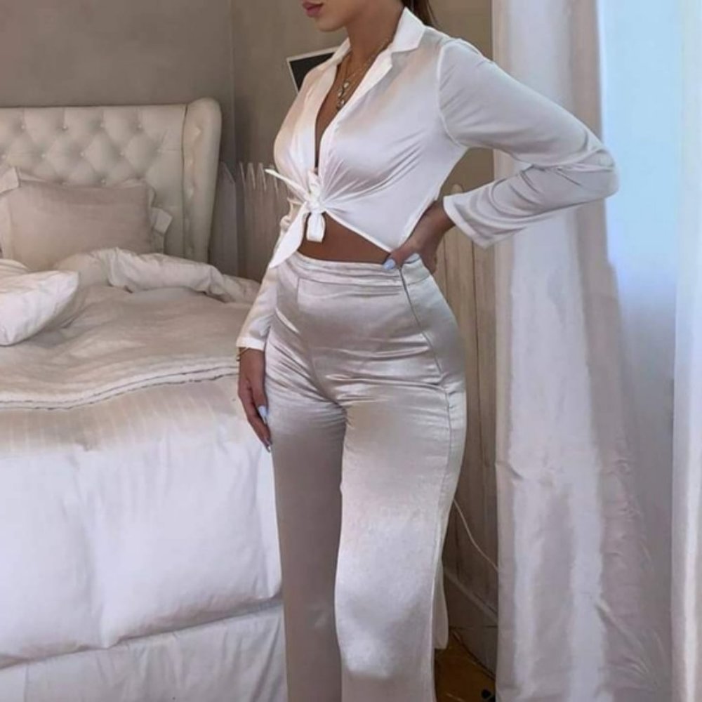 CUE Black White Lace High Neck Office Tee Blouse Top NWT RRP 139